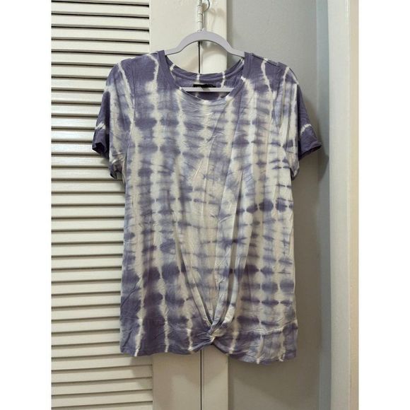 Lane Bryant Women's Tee Tops Size 14/16 - Picture 1 of 3